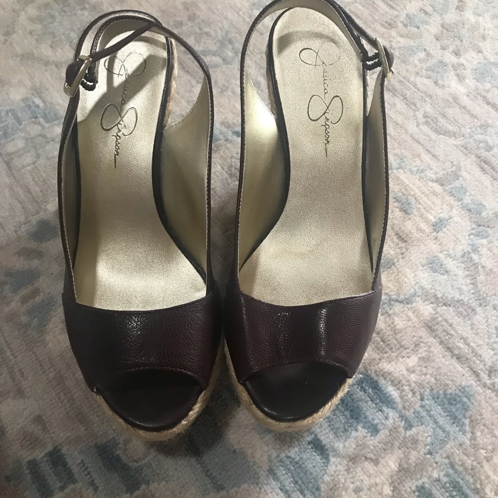 Jessica Simpson wedges size 7
